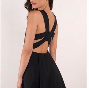 Tobi NWT Black Skater Dress Plunging Neckline Size Small